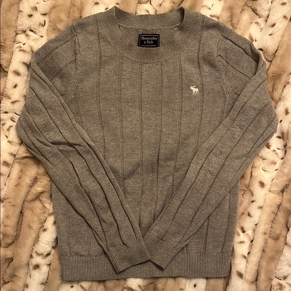 Abercrombie & Fitch Gray Women’s Sweater